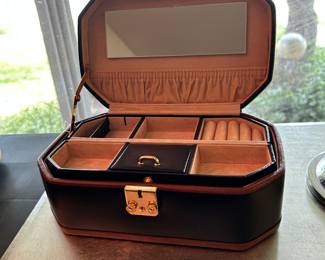 jewelry box with velvet