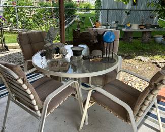 Patio set