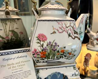 naoko nobata the birds and the flowers of the orient porcelain teapot with certificate of authenticity