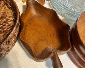 wood leaf bowl