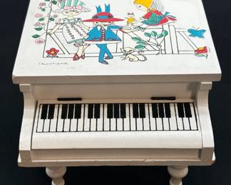 Vintage Piano Music Box By Tilso (Japan), Signed Christiane
Please see photos for details and wear, music box winded but did not appear to play at time of lotting. This full miniature piano collection has currently has been submitted to the Guinness Book of World Records and is pending verification.