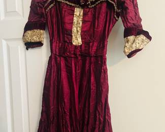 Victorian style antique gown 
