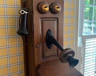 Chicago Telephone Company wall phone