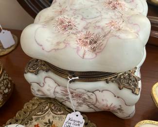 Wavecrest egg crate dresser box