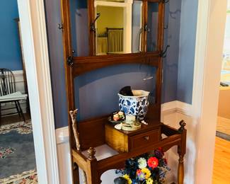 Vintage multipurpose hall tree