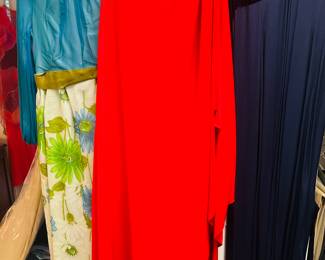 1970s Vintage Halston IV stunning off the shoulder raspberry iconic goddess gown, size M