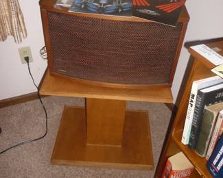 Bose Speakers 901