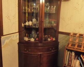 curved corner cabinet / FULL