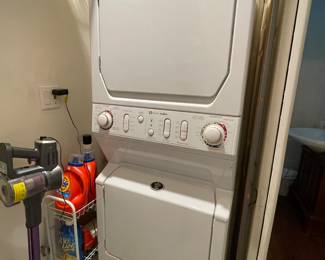 Stackable washer and dryer