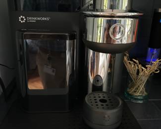 Keurig Drinkworks Appliance - Just in time for happy hour!
