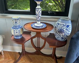 Amazing Side Table and Porcelain Collection