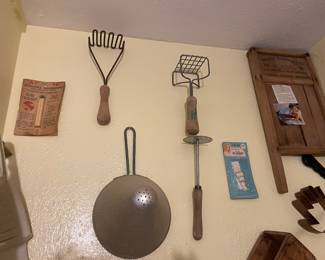 PRIMITIVE COOKWARE