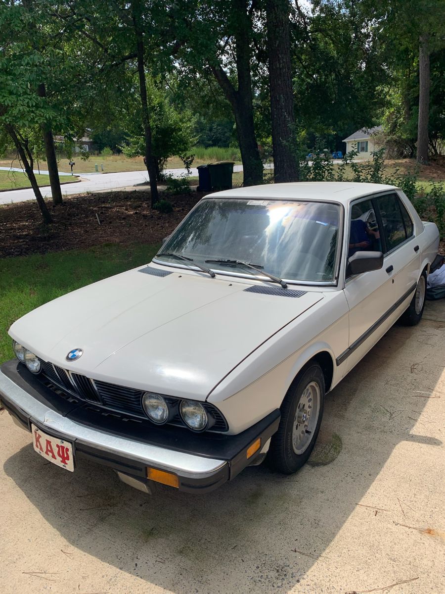 1987 BMW 528e