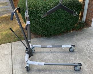 Hydraulic patient lift