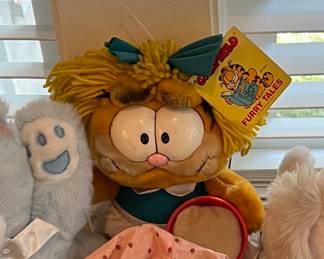 Vintage Garfield (with tags)