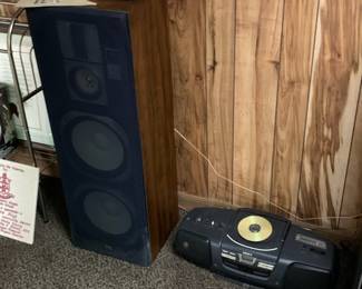 Stereo speakers
