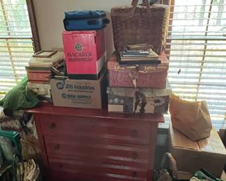 Red 3-drawer chest