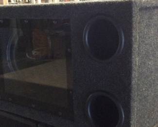 ROCKFORD FOSGATE CAR SUBWOOFER BOX