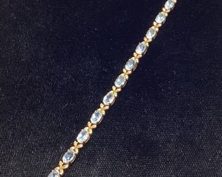 14KT YELLOW GOLD AQUAMARINE TENNIS