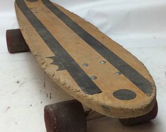 VINTAGE SKATEBOARD