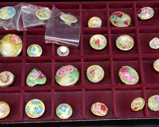 VTG.PORCELAIN HAND PAINTED BUTTON &