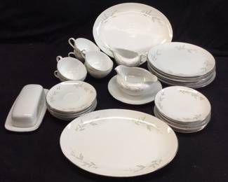 ST. REGIS CHINA SERVICE FOR 6