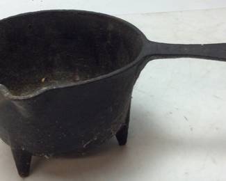 CAST IRON ANTIQUE FOOTED POT