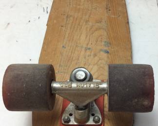VINTAGE SKATEBOARD