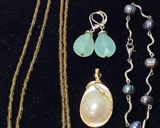 ASSORTED JEWELRY, STERLING SILVER PENDAN