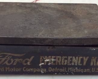 ANTIQUE FORD MOTORS EMERGENCY KIT