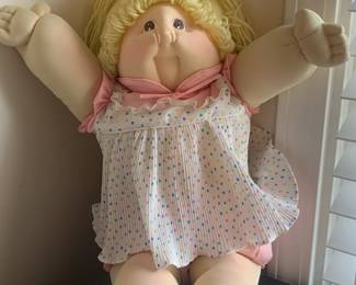 Original Xavier Roberts Little People Doll