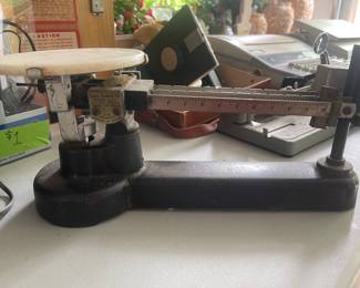 Vintage Central Scientific Co. Scale