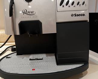 ROYAL COFFEE BAR (SAECO)