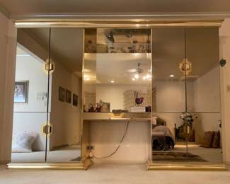 HOLLYWOOD REGENCY MIRRORED WALL UNIT
