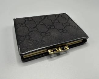 Gucci Bifold Wallet Purse GG Canvas Kiss Lock, Black and Gold