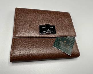 Brand New! Gucci Brown Leather Trifold Wallet - Authentic