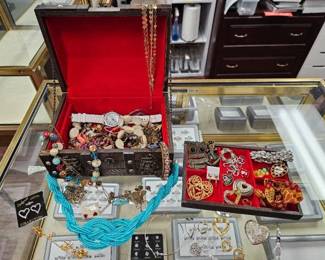 HUGE Unsearched Jewelry Collection Lot #1