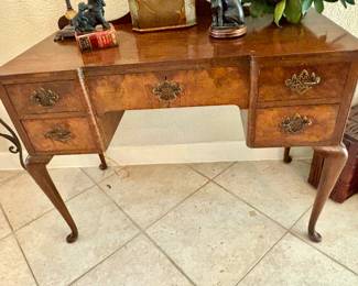 Stunning burl wood writing desk