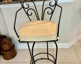 Set of 3 metal bar stools