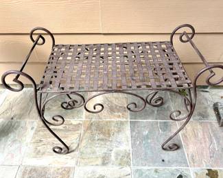 Indoor/outdoor bench