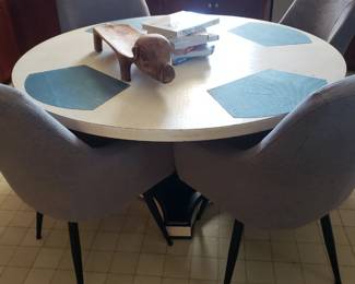 Mid-Century Modern Dining Table owned by former Dallas Cowboys Owner Clint Murchison 