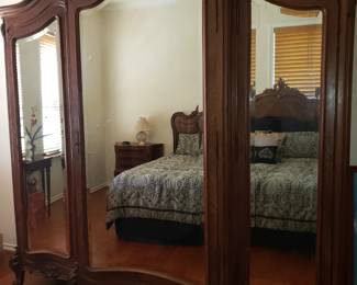 Large Mirrored Armoire 