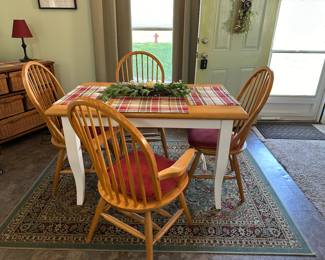 Table & 4 Chairs