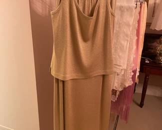 St.John SzM Top Sz 10 Pants