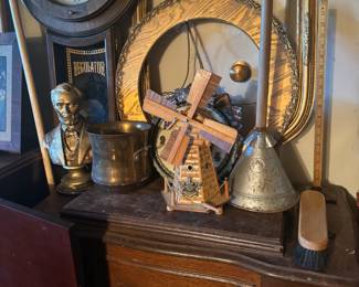 Vintage and antique sewing machines