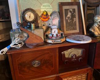  vintage radio cabinet, vintage small boomerang light