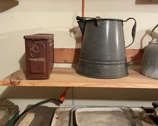 Vintage grey enamel graniteware kettle cowboy coffee pot metal & wood handle pitcher.