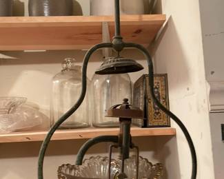 Aesthetic movement ceiling fixture gas harp.