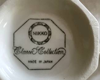 Nikko Christmas dishes