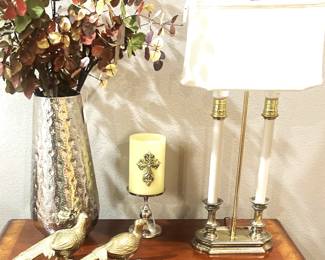 Twin candle desk lamp; brass birds 